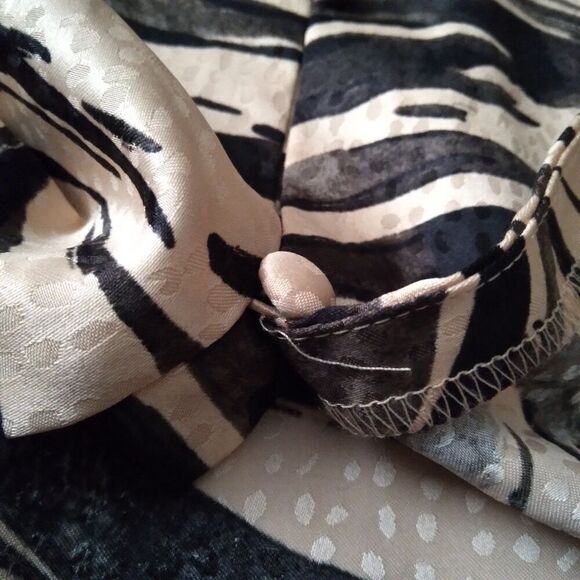 Nine West Plus Size Tan and Black Zebra Print Lightweight Camisole Women's XXL - Picture 9 of 12